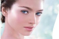 妹纸们，秋季美白刻不容缓