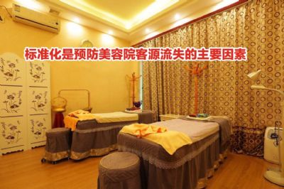 怎么召唤流失的顾客？标准化服务引客入店