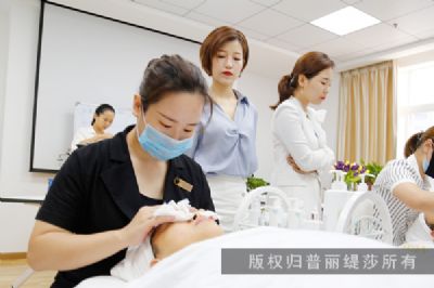 2019年美容院投资的成本与利润分析