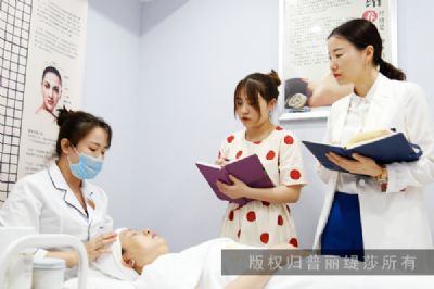 小型美容院项目香蕉网视频在线观看都有哪些流程？