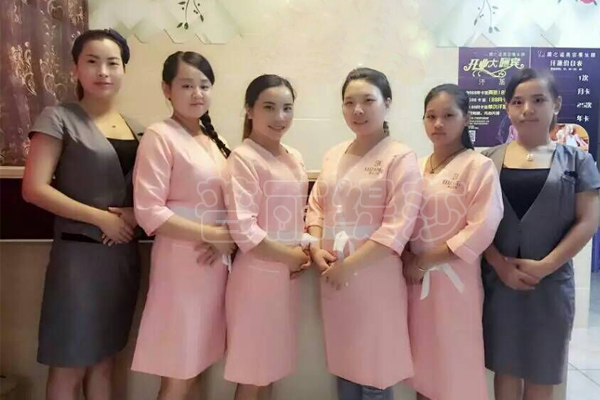 香蕉视频网页版福建店顺利开幕，高棚满座无虚席