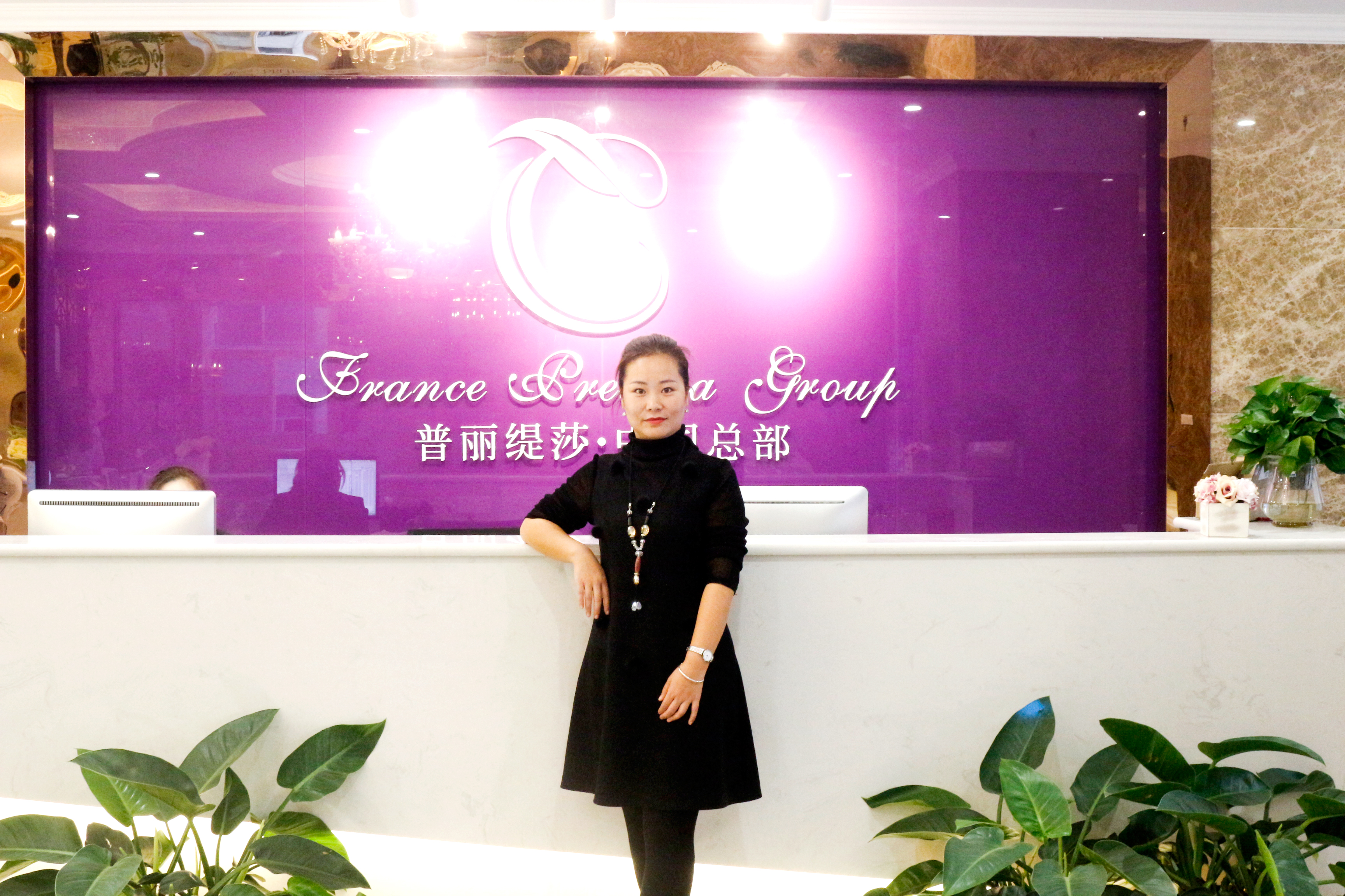 陕西汉中雍女士与姐姐齐心协力开店故事 陕西汉中雍女士与姐姐齐心协力开店故事