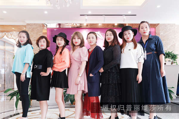想开小型美容院，但是又怕不赚钱咋办